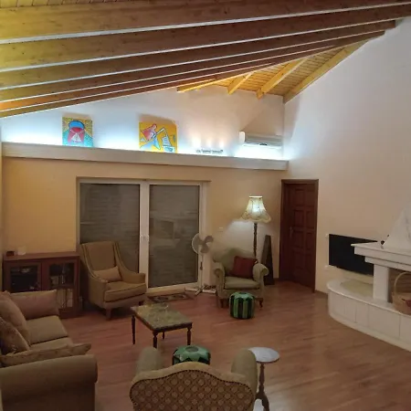 Apollon And Artemis Bed and Breakfast