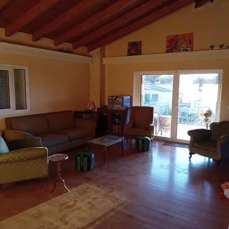 Apollon And Artemis *